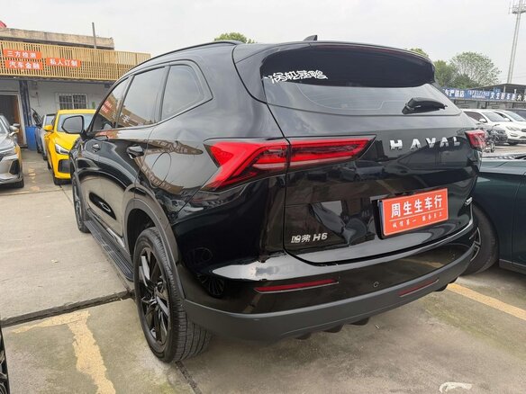 2024 Haval H6 III Рестайлинг, чёрный, 2940548 рублей - вид 3