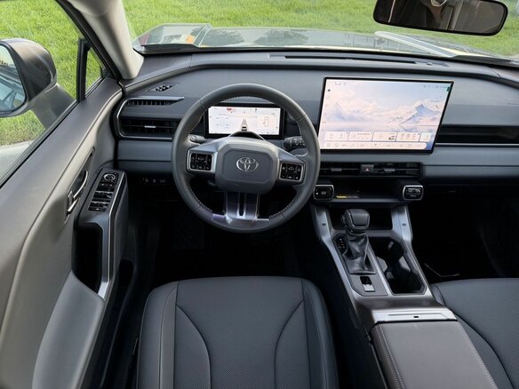 2026 Toyota RAV4 VI (XA60), зелёный, 4275000 рублей - вид 29