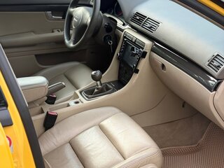 2003 Audi A4 II (B6), жёлтый, 800000 рублей, вид 5