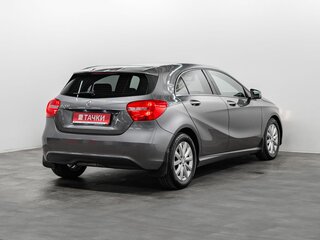 2013 Mercedes-Benz A-Класс 200 III (W176), серый, 1350000 рублей, вид 2