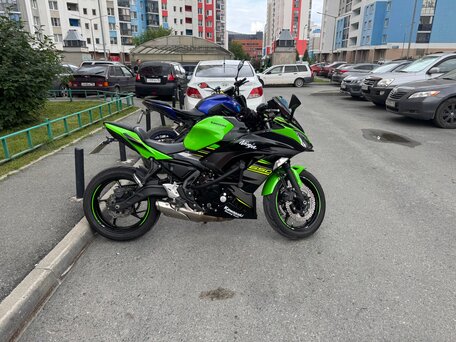 2018 Kawasaki Ninja 650, зелёный, 750000 рублей, вид 1