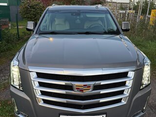 2019 Cadillac Escalade IV, бежевый, 6950000 рублей, вид 1