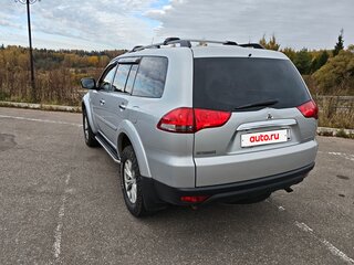 2015 Mitsubishi Pajero Sport II Рестайлинг, серебристый, 2450000 рублей, вид 5