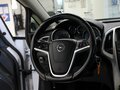2012 Opel Astra GTC J Рестайлинг, белый - вид 11