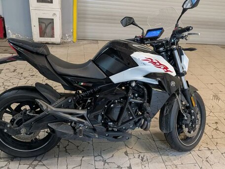 2019 CFMoto 400NK, белый, 400000 рублей, вид 4