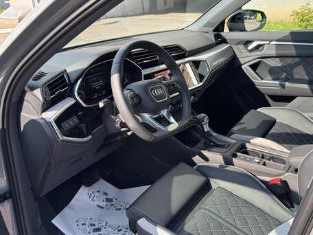 2026 Audi Q3 35 TFSI II (F3), серый, 3850000 рублей, вид 5