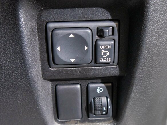 2010 Nissan Cube III (Z12), белый, 649000 рублей - вид 9