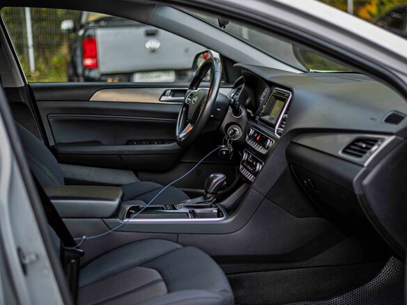 2018 Hyundai Sonata VII (LF) Рестайлинг, белый - вид 12