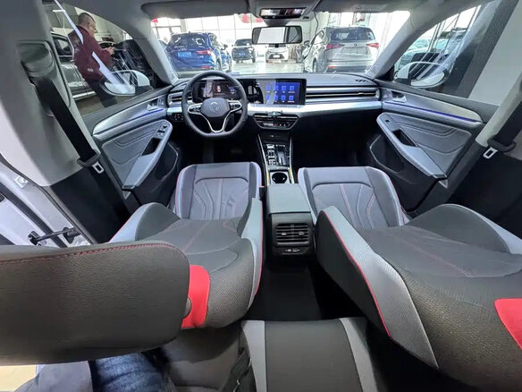 2022 Volkswagen Lamando L II, белый, 1680000 рублей - вид 8