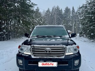 2014 Toyota Land Cruiser 200 Series Рестайлинг 1, чёрный, 3400000 рублей, вид 3