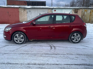 2010 Kia Ceed I Рестайлинг, красный, 510000 рублей, вид 2
