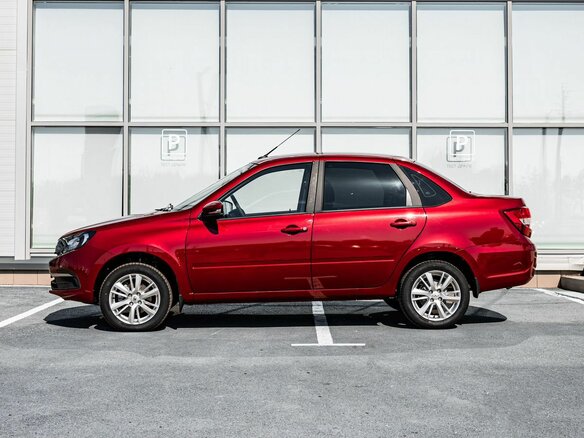 2026 Lada (ВАЗ) Granta I Рестайлинг, красный, 1208000 рублей - вид 6
