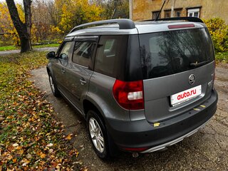 2011 Skoda Yeti I, серый, 610000 рублей, вид 4