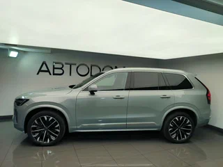 2026 Volvo XC90 B5 II Рестайлинг 2, серый, 10900000 рублей, вид 4