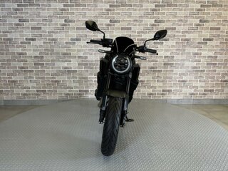 2023 Honda CB 650R, чёрный, 973000 рублей, вид 4