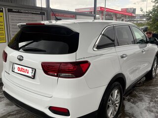 2019 Kia Sorento III Prime Рестайлинг, белый, 1799000 рублей, вид 5