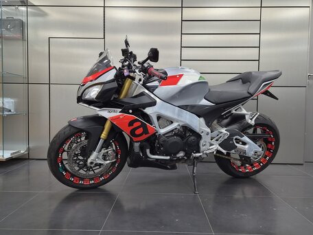2018 Aprilia Tuono V4, серый, 950000 рублей, вид 4