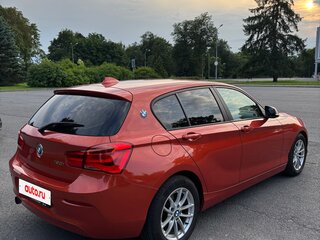 2017 BMW 1 серии 118i II (F20/F21) Рестайлинг 2, оранжевый, 1700000 рублей, вид 4