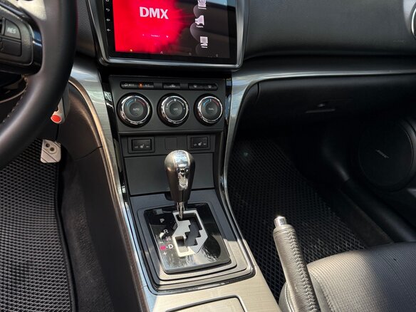 2010 Mazda 6 II (GH) Рестайлинг, белый, 950000 рублей - вид 17