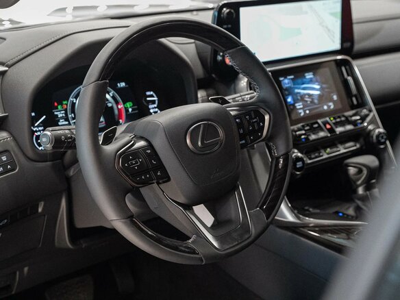 2026 Lexus LX 600 IV, чёрный - вид 11