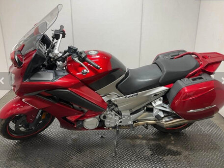 2014 Yamaha FJR1300, красный, 915000 рублей, вид 2