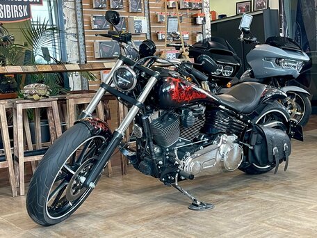 2008 Harley-Davidson Rocker C, чёрный, 1550000 рублей, вид 2