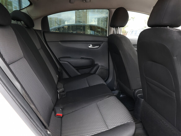 2018 Kia Rio IV, белый, 949000 рублей - вид 9