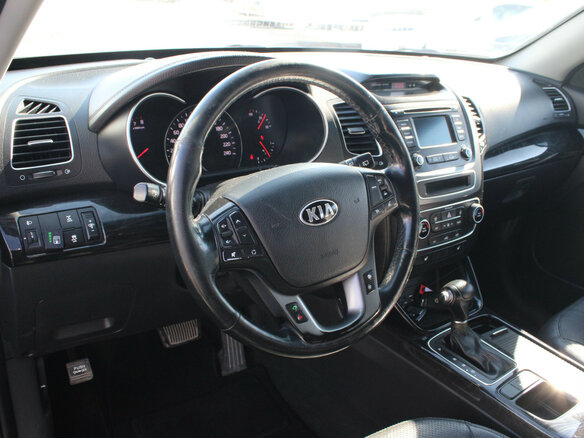 2016 Kia Sorento II Рестайлинг, чёрный - вид 6