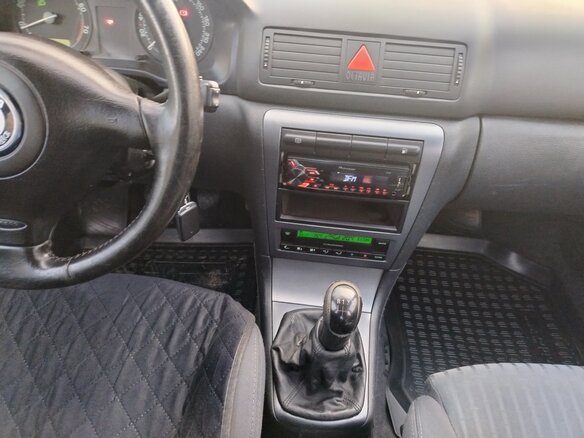 2006 Skoda Octavia I (A4) Рестайлинг, серебристый, 350000 рублей - вид 17