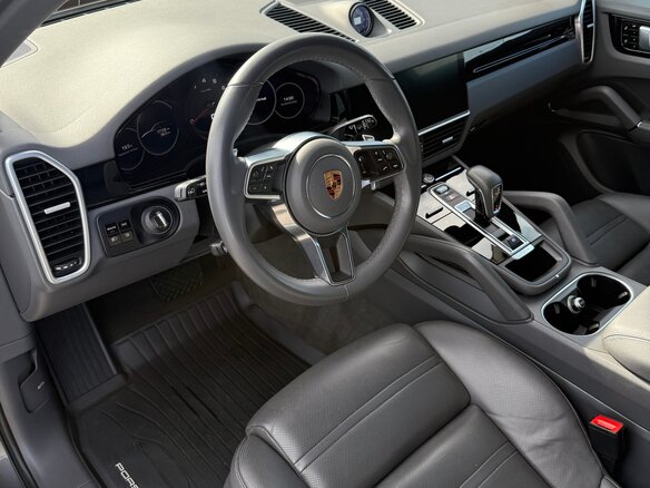 2018 Porsche Cayenne III, серый, 6900000 рублей - вид 18
