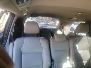 2011 Honda Odyssey (North America) IV, красный, 1400000 рублей, вид 5