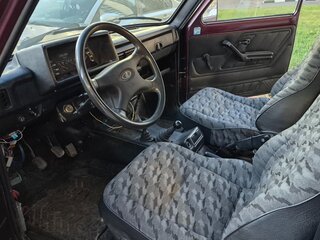 2002 Lada (ВАЗ) 2121 (4x4) Фора I Рестайлинг, красный, 180000 рублей, вид 3