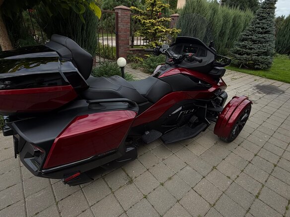 2023 BRP Can-Am Spyder, красный, 2030000 рублей - вид 11