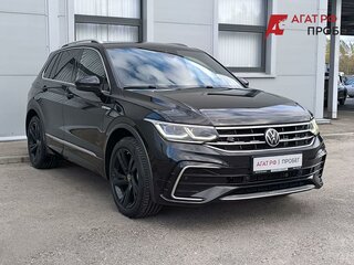 2020 Volkswagen Tiguan II Рестайлинг, чёрный, 3530000 рублей, вид 3