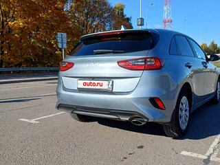 2022 Kia Ceed III Рестайлинг, серый, 2150000 рублей, вид 3