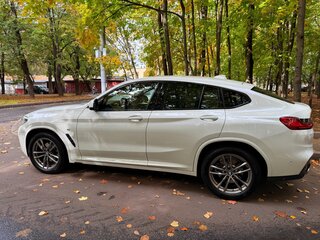 2021 BMW X4 20d II (G02), белый, 4900000 рублей, вид 2