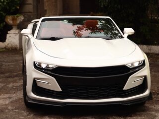 2020 Chevrolet Camaro VI Рестайлинг, белый, 3800000 рублей, вид 3