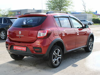 2021 Renault Sandero Stepway II Рестайлинг, красный, 1499000 рублей, вид 5