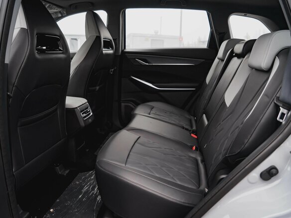2025 Changan CS75 Plus III, серый, 3633201 рублей - вид 35
