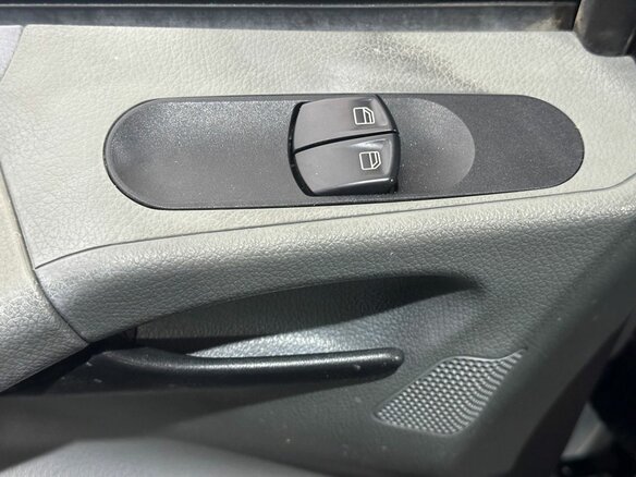 2006 Mercedes-Benz Vito II (W639), белый - вид 12