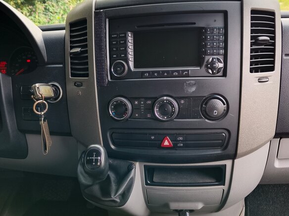 2008 Volkswagen Crafter, синий, 1449000 рублей - вид 11