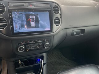 2010 Volkswagen Tiguan I, чёрный, 700000 рублей, вид 2