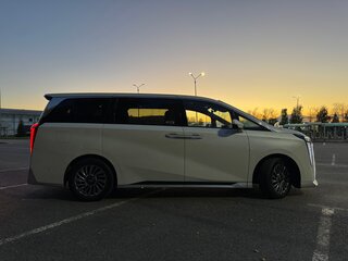 2024 GAC M8, белый, 5250000 рублей, вид 3