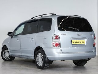 2005 Hyundai Trajet I Рестайлинг, серебристый, 539000 рублей, вид 4