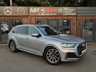 2020 Audi Q7 50 TDI II (4M) Рестайлинг, серый, 4950000 рублей, вид 4