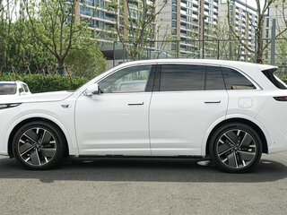 2025 Li Auto (Lixiang) L7 52.3 kWh I Рестайлинг, белый, 7255000 рублей, вид 3