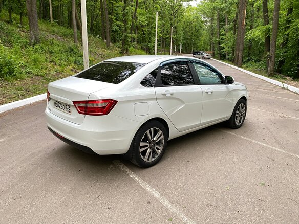 2018 Lada (ВАЗ) Vesta I, белый, 850000 рублей - вид 5