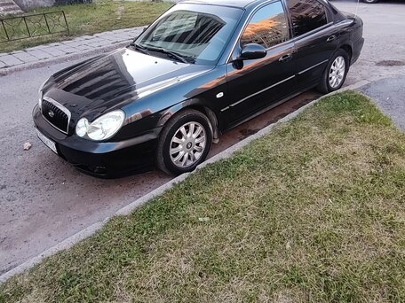 2004 Hyundai Sonata ТагАЗ IV (EF) Рестайлинг, чёрный, 310000 рублей, вид 3