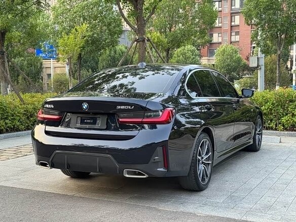 2023 BMW 3 серии Long 320Li VII (G2x) Рестайлинг, чёрный, 3500000 рублей - вид 3