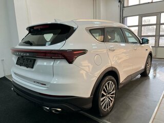 2023 Jetour X70+ I Рестайлинг, белый, 2650000 рублей, вид 4